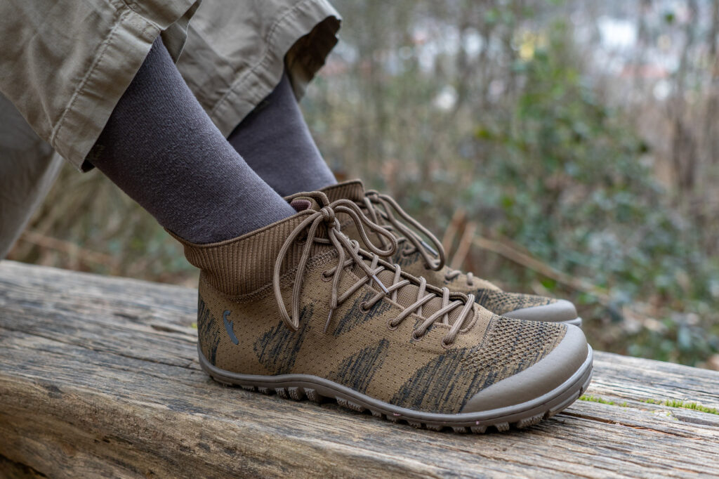 Braune Barfußschuhe